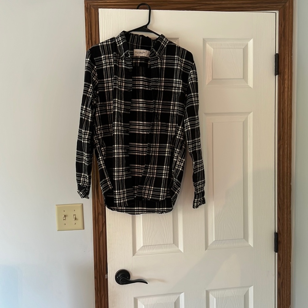 Black and White Abercrombie and Fitch S soft flannel